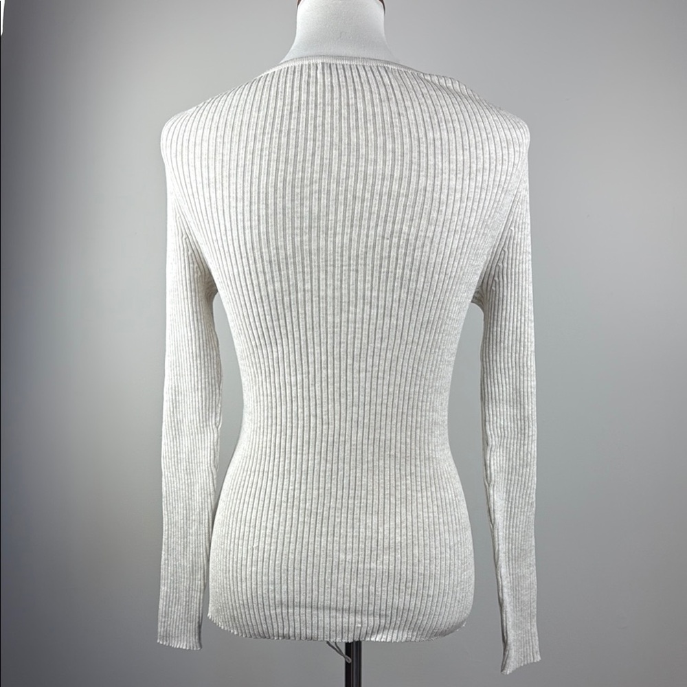 Peruvian Connection-White Ribbed V-Neck Sweater - Picture 2 of 6
